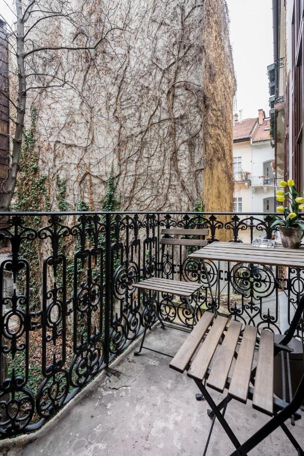 Pyvo Street With Balcony By Nw Apartament *